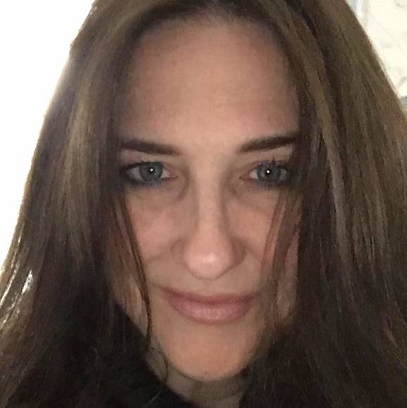 Meet your Posher, Anne - Picture 1 of 1